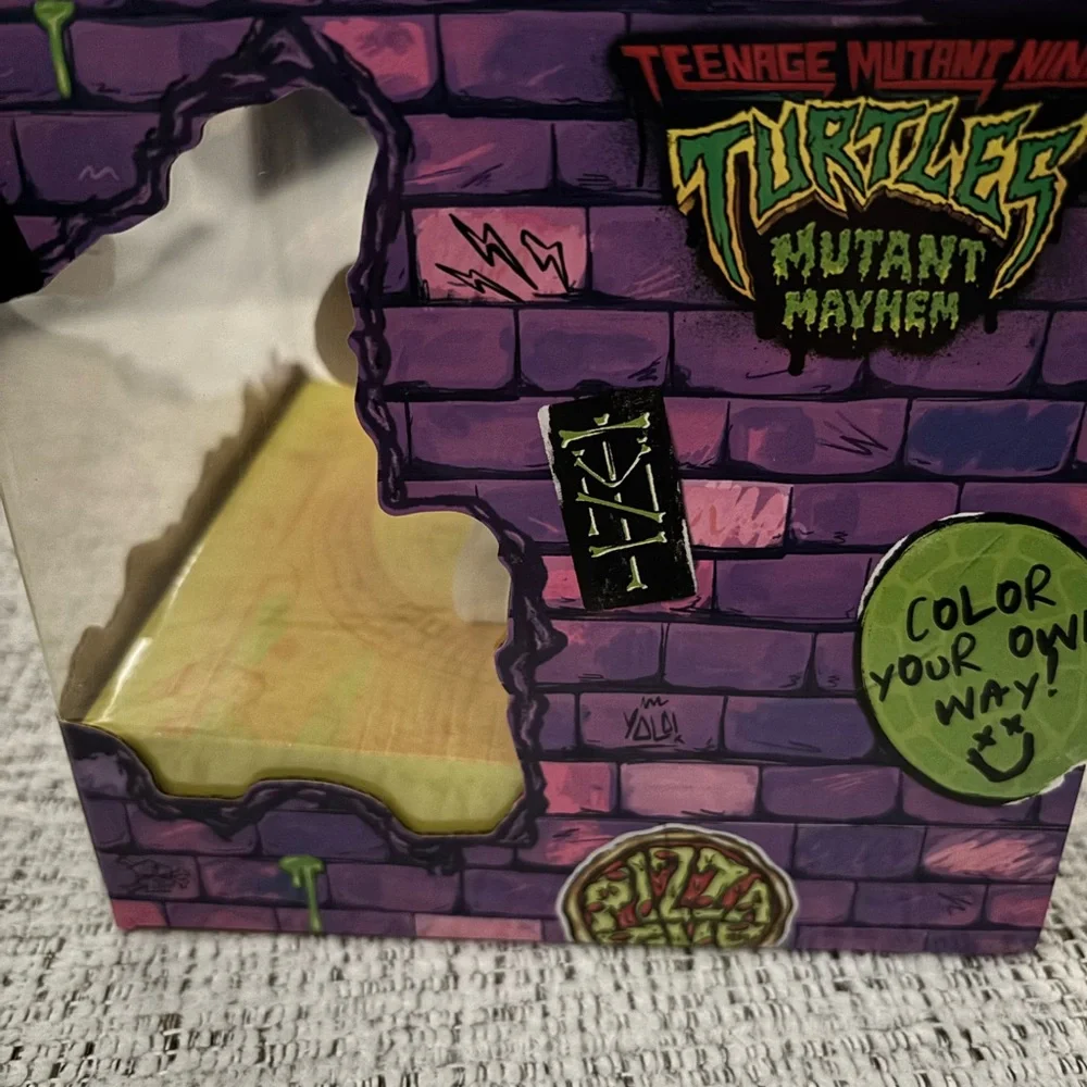 Nickelodeon Teenage Mutant Ninja Turtles Mikey Color-Your-Own Light Up Vinyl